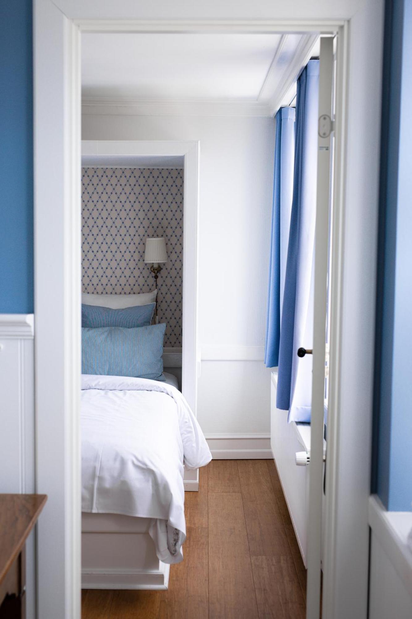 Arnfeldt Hotel Ærøskøbing エクステリア 写真