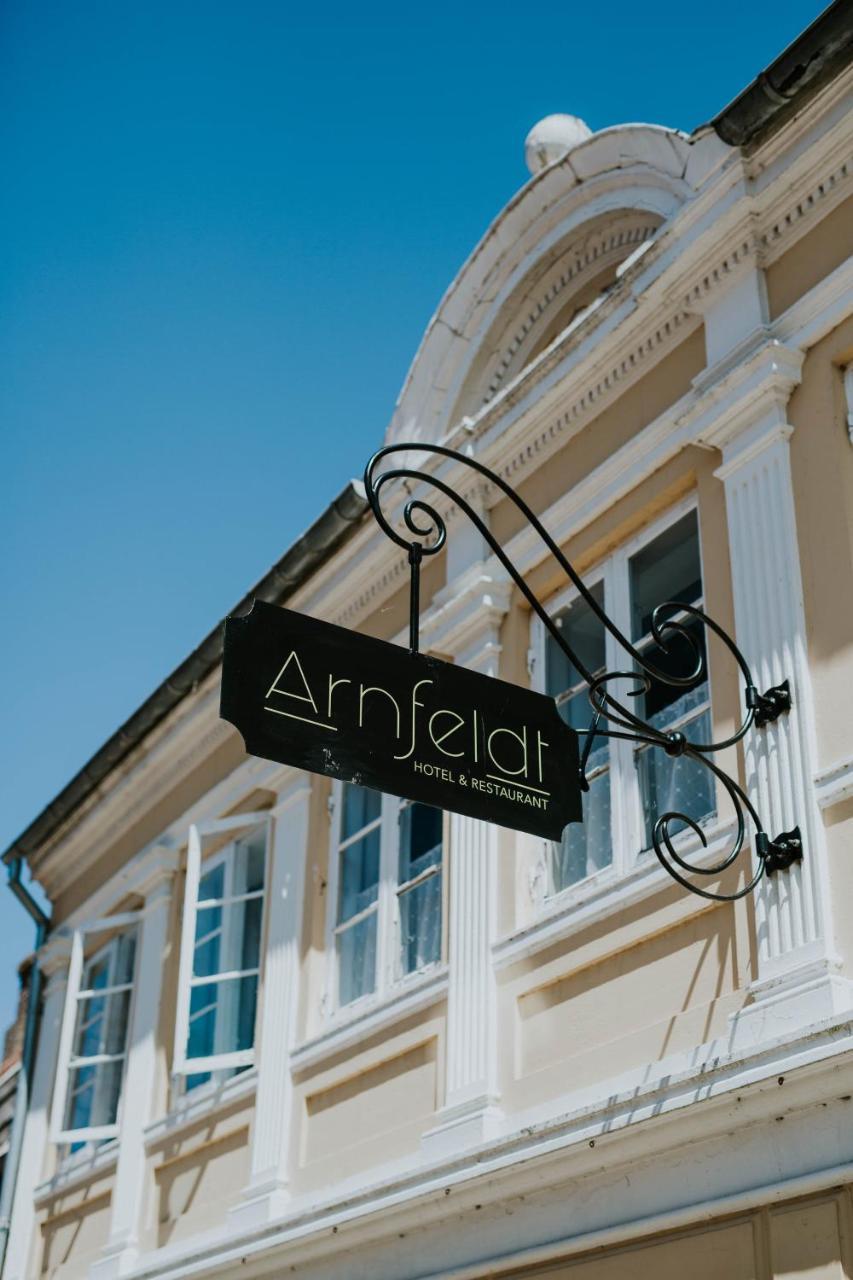 Arnfeldt Hotel Ærøskøbing エクステリア 写真